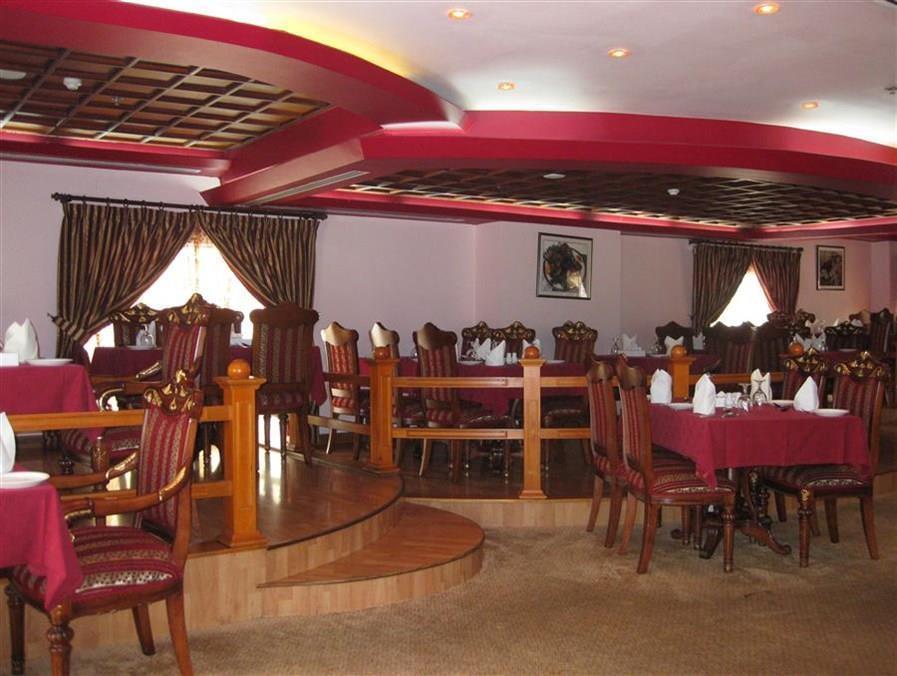 Rainbow Hotel Apartments Abú Dhabí Exteriér fotografie